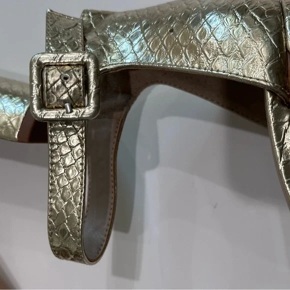 Mix No. 6 Gold Block Heel Sandals - Picture 8 of 12